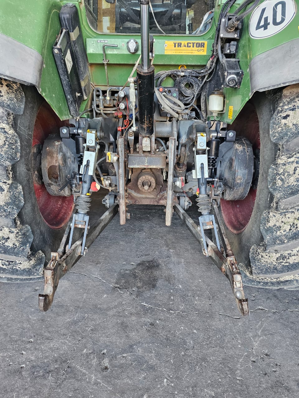 FENDT Favorit 509/510/511/512/514/515 C und 300 C Kabinenfederung mechanisch