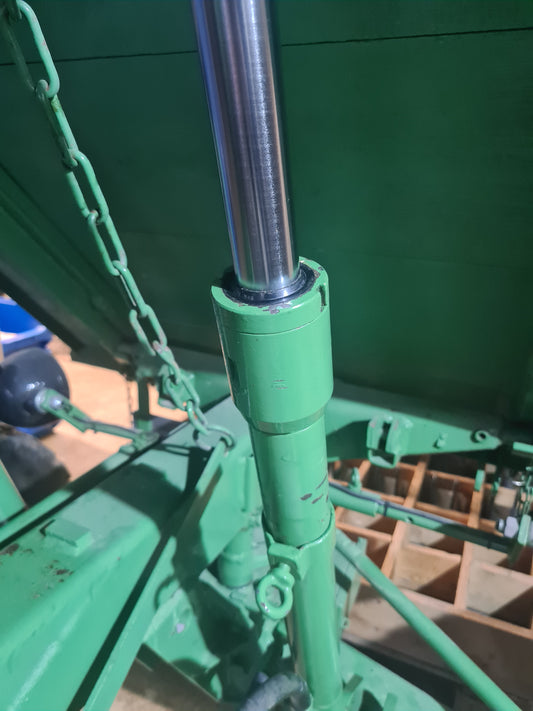 FENDT F12 GT Dichtsatz Pritschenzylinder, Heckhubwerk Ø35mm